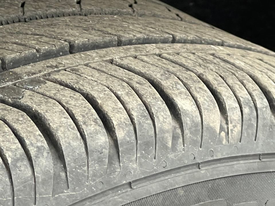 Used 2023 Buick Envision Essence w/ Technology Package I image 15