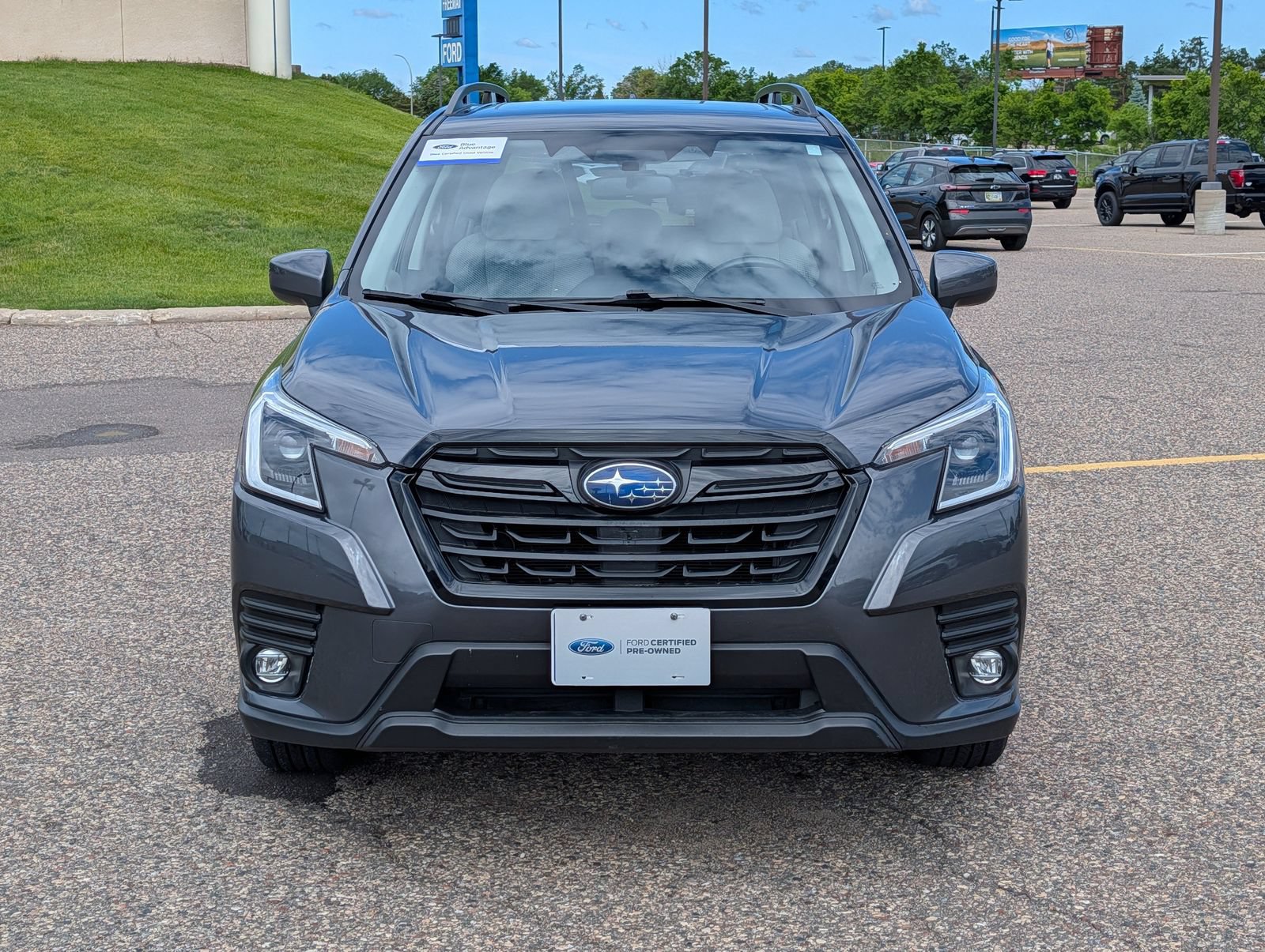 Used 2024 Subaru Forester Premium AWD/4WD image 11