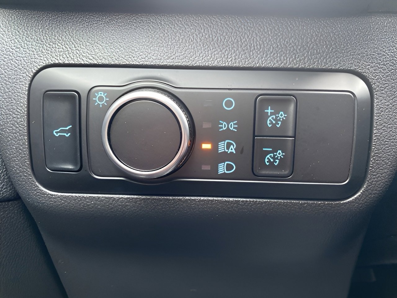 Certified 2023 Ford Escape Active w/ Tech Pack #2 image 17