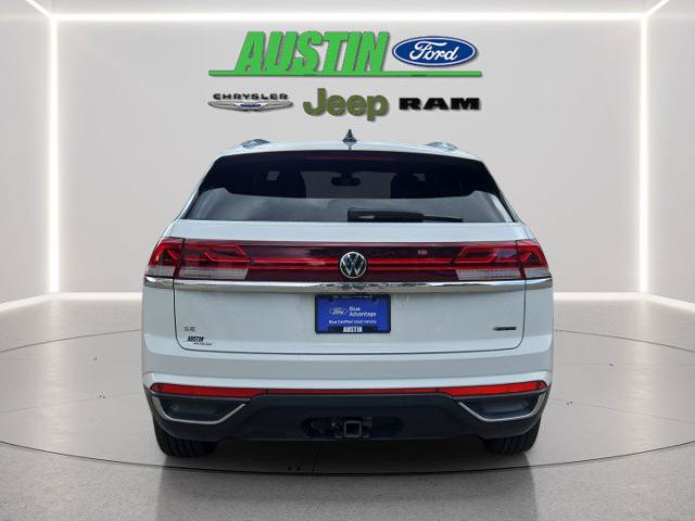 Used 2024 Volkswagen Atlas Cross Sport SE AWD/4WD image 4
