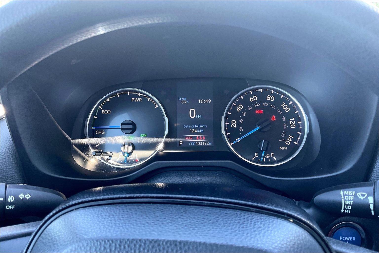 Used 2020 Toyota RAV4 XLE w/ All Weather Liner Package AWD/4WD image 19