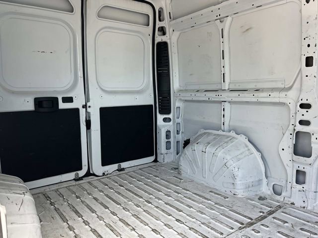 Used 2024 RAM ProMaster 2500 w/ Convenience Group FWD image 25