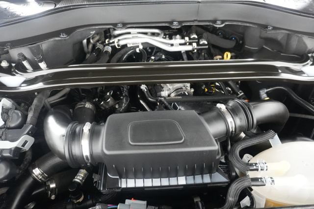 Certified 2025 Ford Explorer ST AWD/4WD image 36