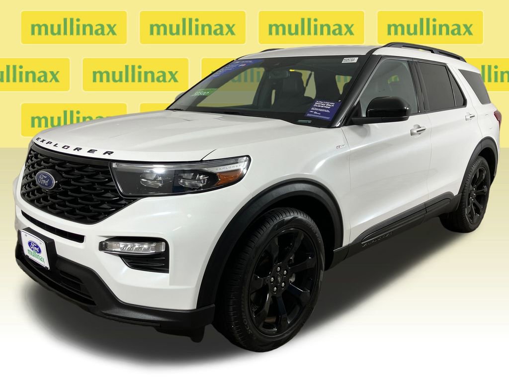 Certified 2024 Ford Explorer ST-Line w/ Class IV Trailer Tow Package image 14