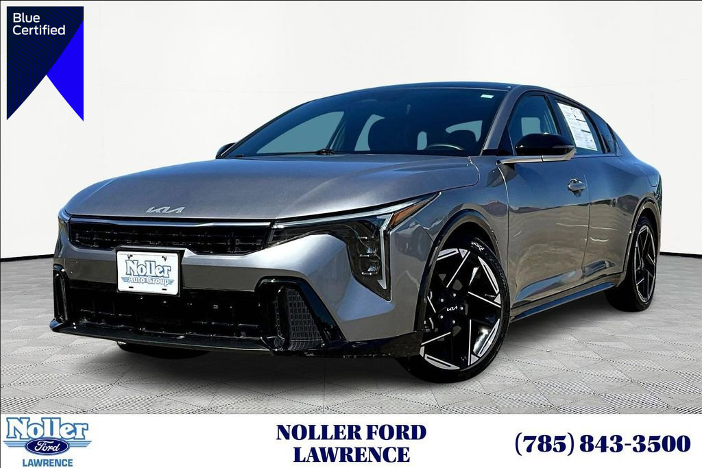 Used 2025 Kia K4 GT-Line w/ GT-Line Sunroof Package image 1