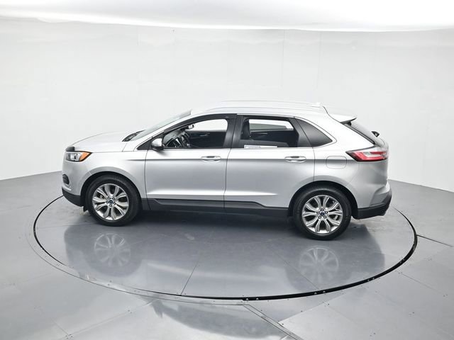 Certified 2019 Ford Edge Titanium image 42