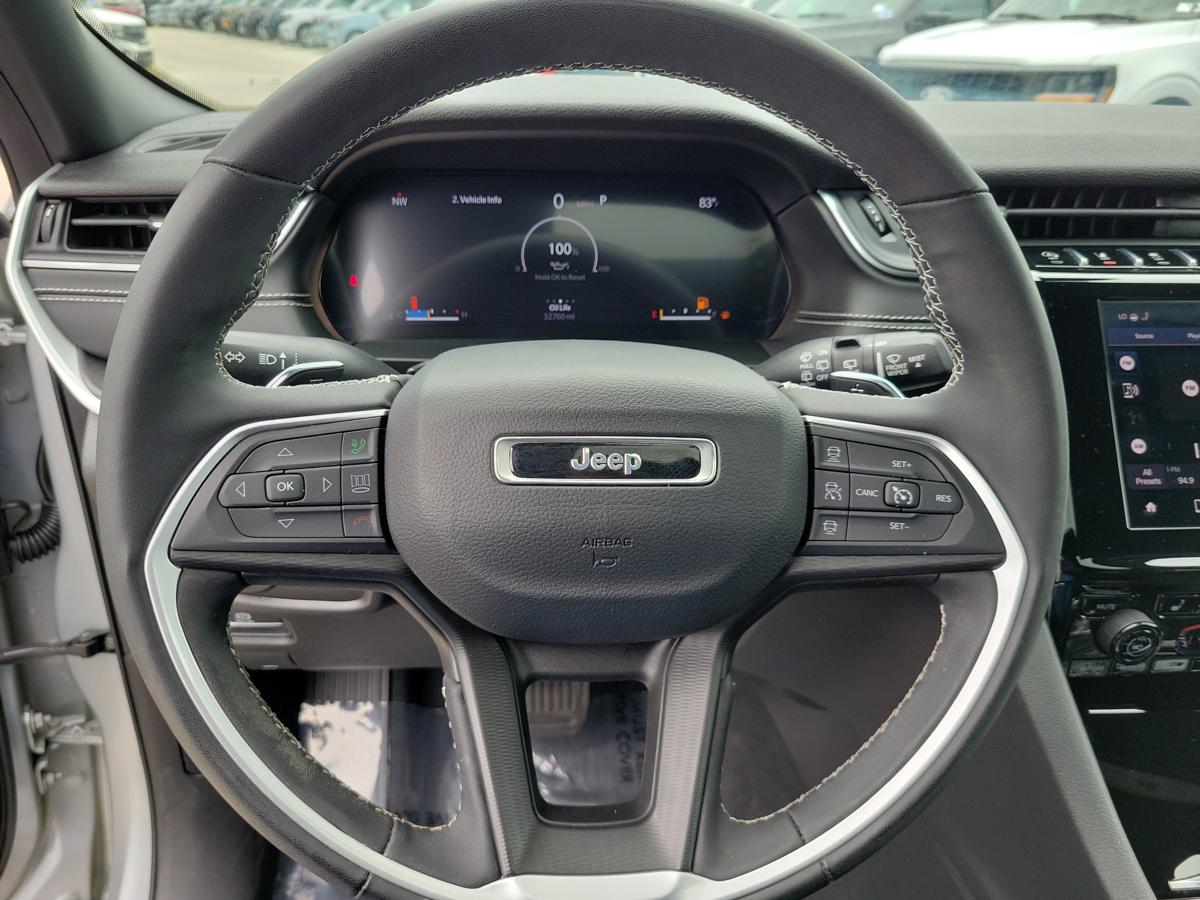 Used 2023 Jeep Grand Cherokee Altitude AWD/4WD image 21