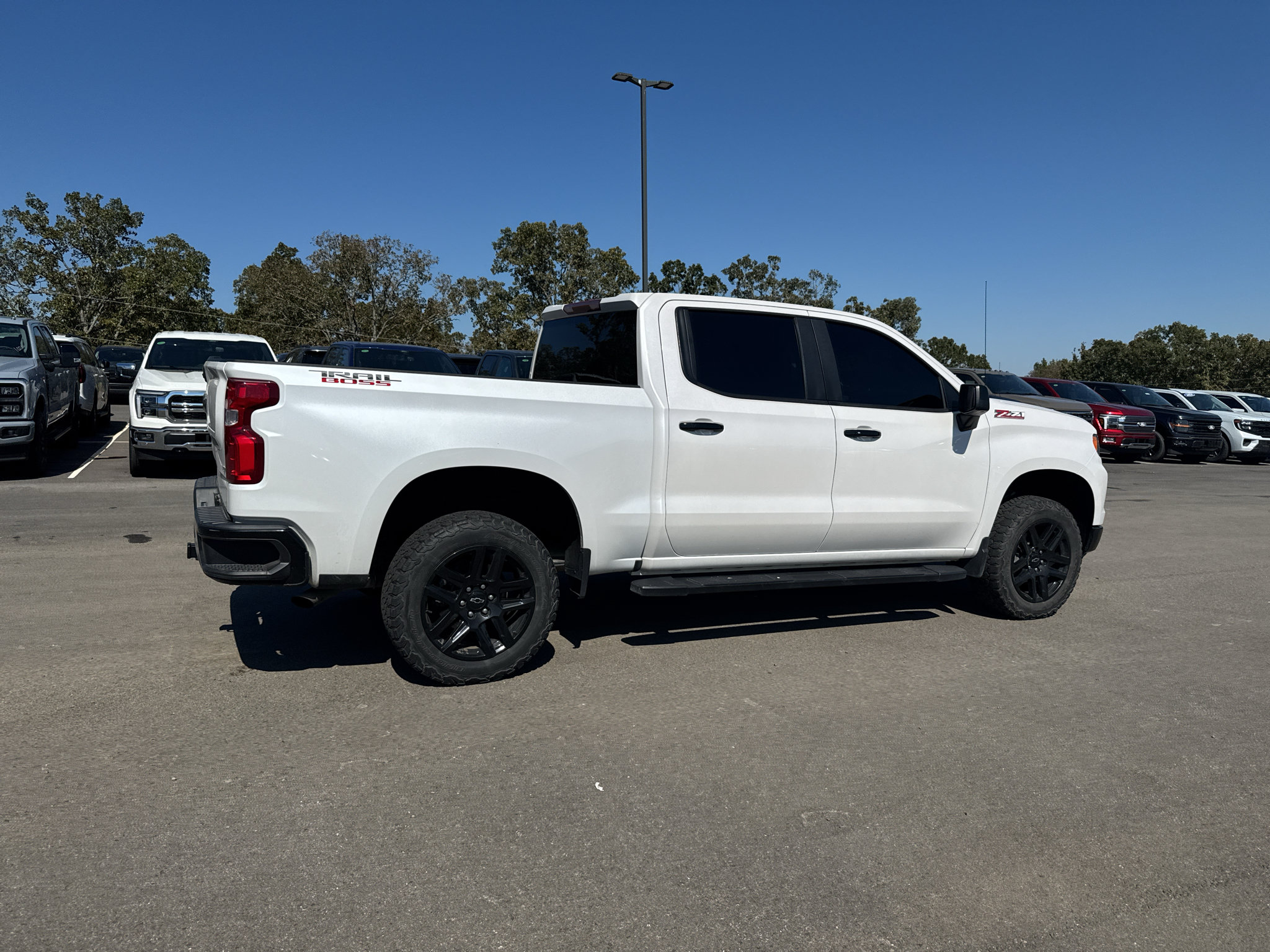 Used 2023 Chevrolet Silverado 1500 LT Trail Boss w/ Protection Package AWD/4WD image 8