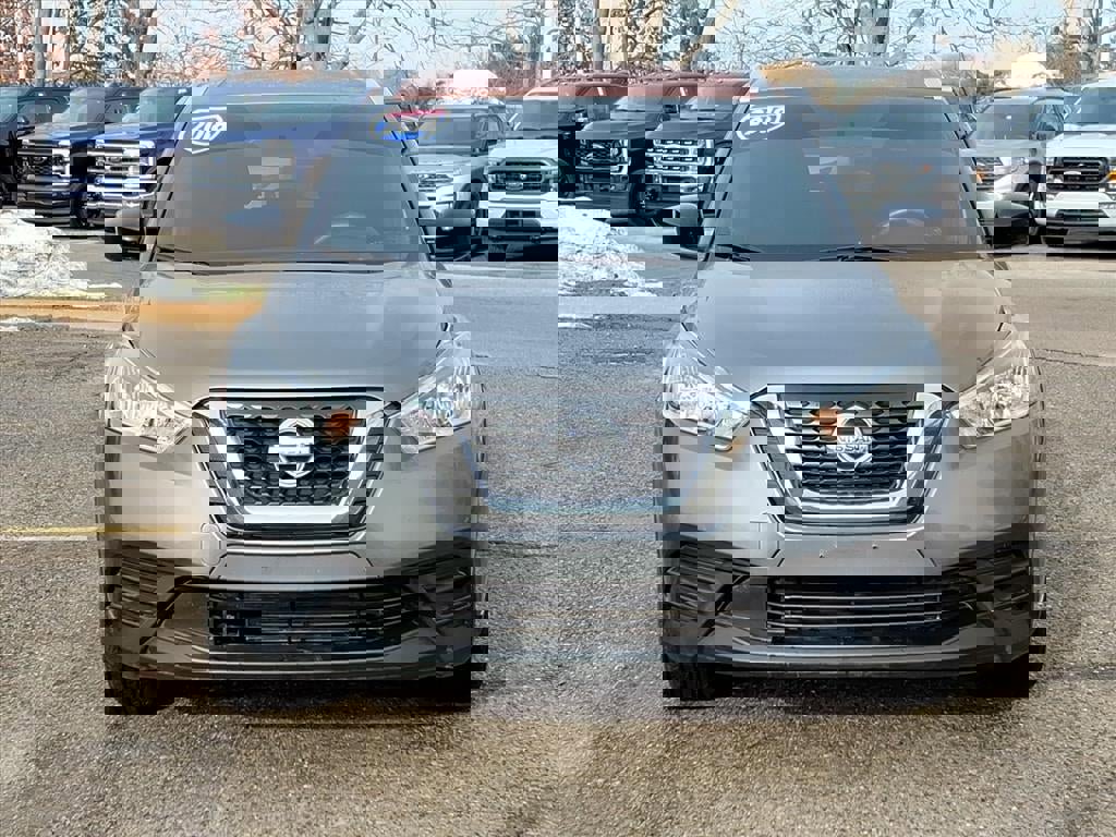 Used 2018 Nissan Kicks SV image 7