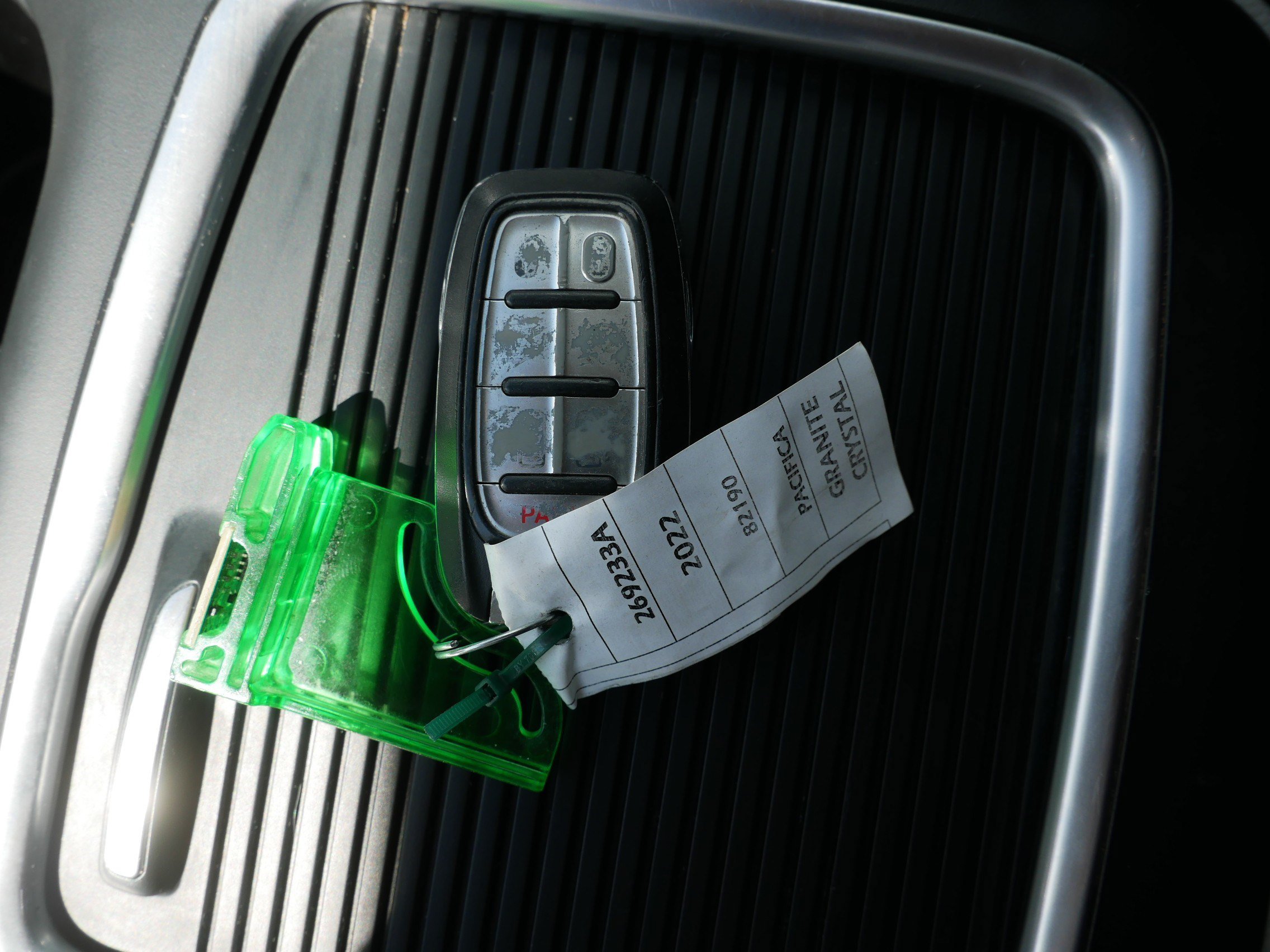 Used 2022 Chrysler Pacifica Touring-L FWD image 33