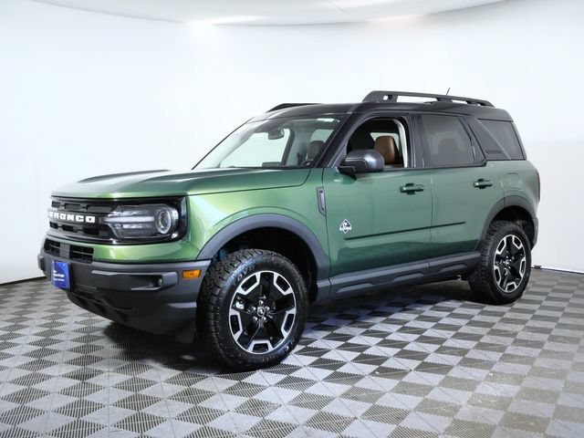 Certified 2024 Ford Bronco Sport Outer Banks w/ Tech Package AWD/4WD image 2