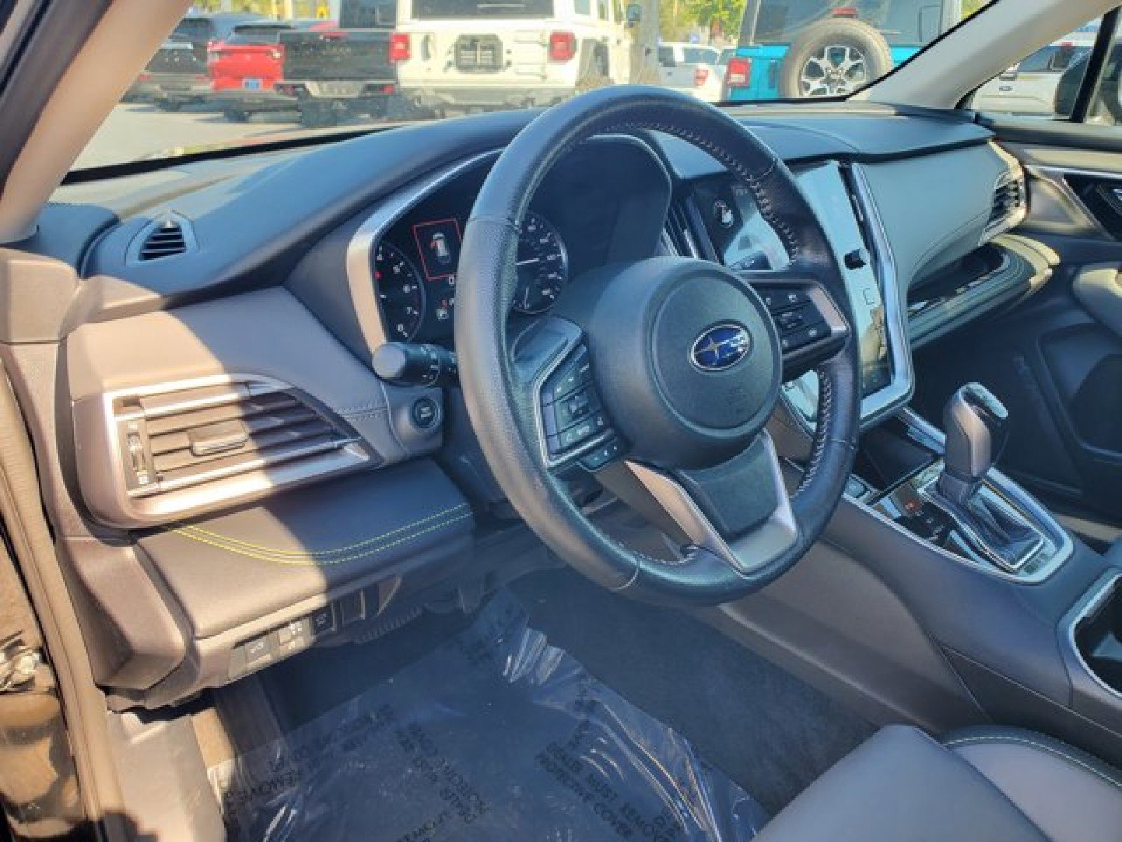 Used 2023 Subaru Outback Onyx Edition image 9