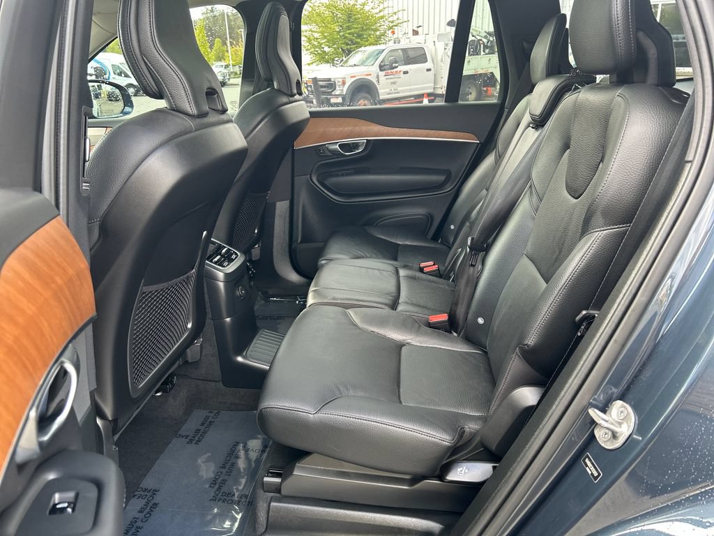 Used 2024 Volvo XC90 T8 Plus w/ Protection Package Premier AWD/4WD image 9