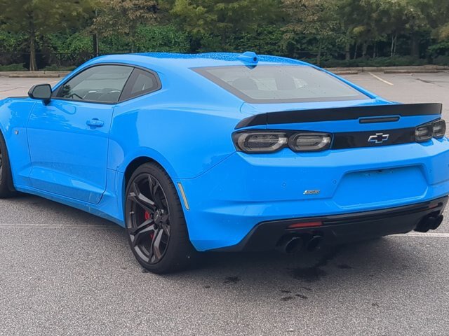 Used 2022 Chevrolet Camaro SS RWD image 6