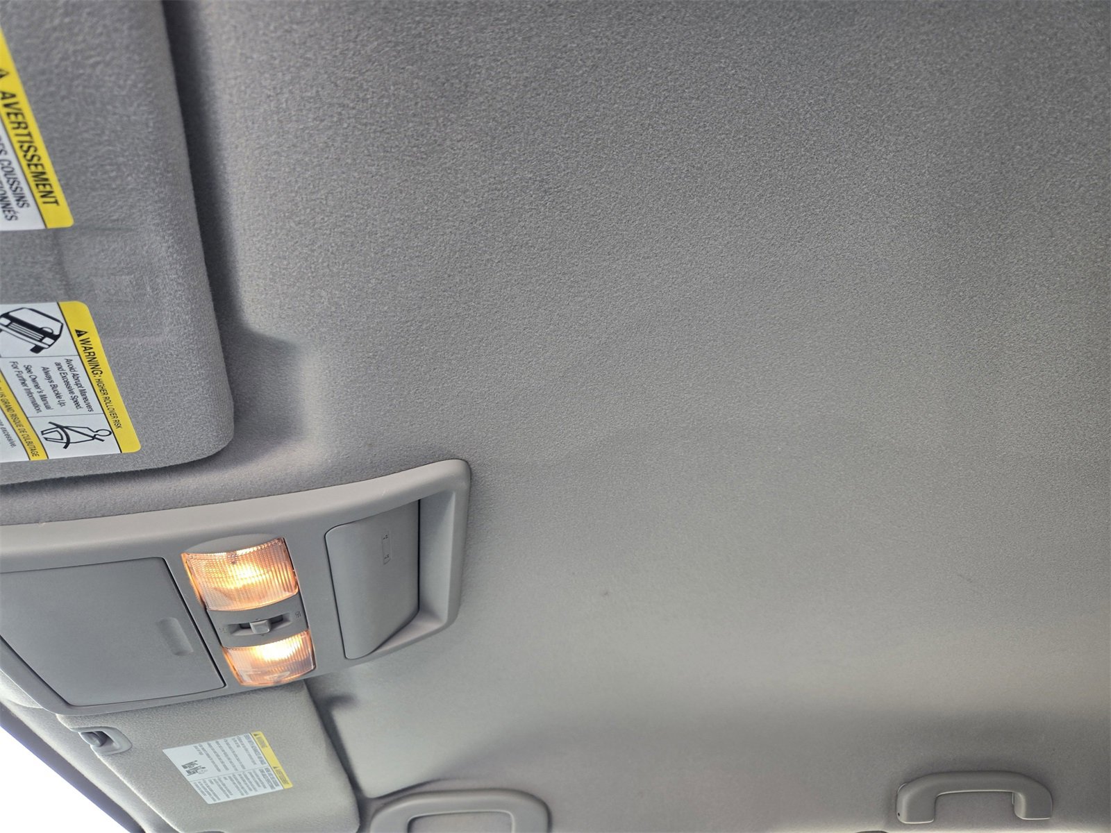 Used 2020 Nissan Frontier SV w/ Midnight Edition Floor Mats image 23