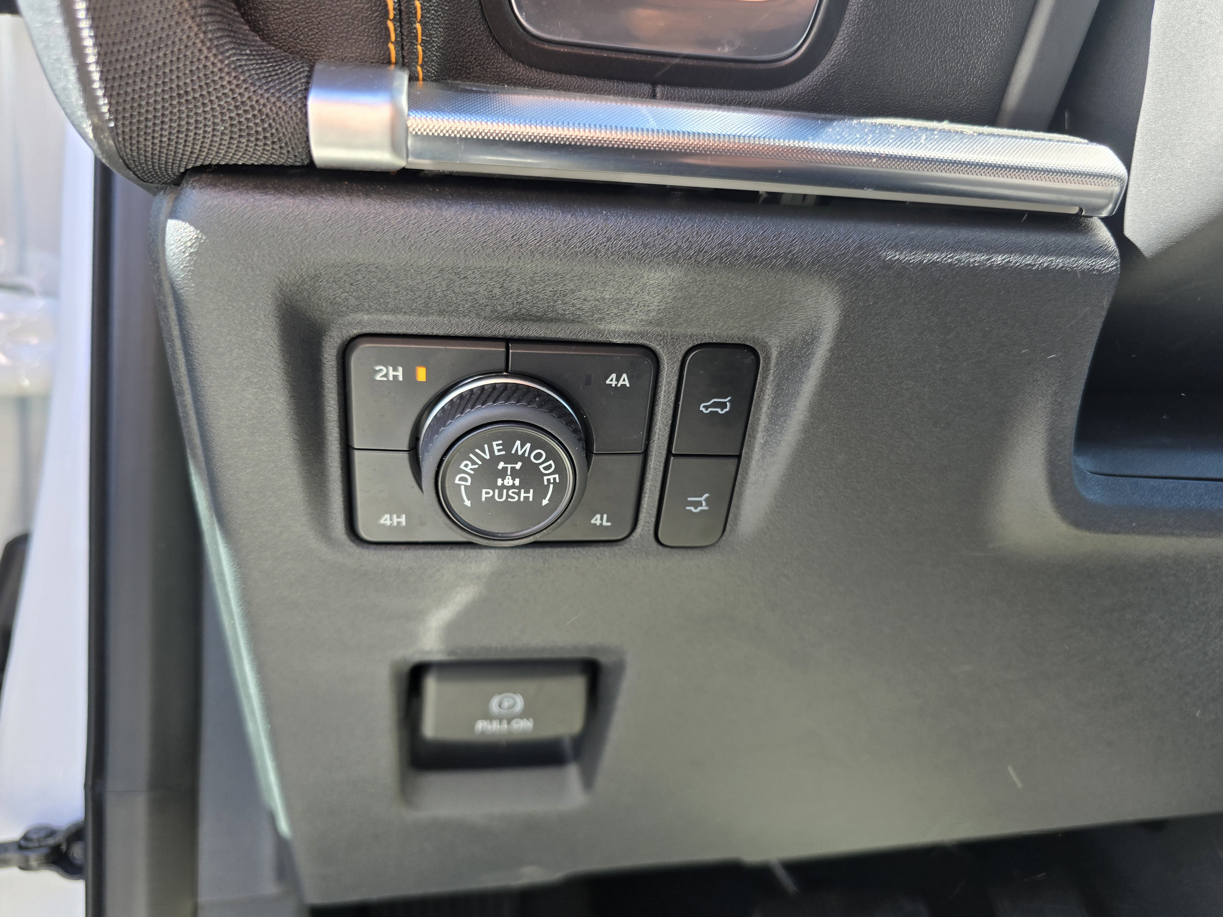 Certified 2025 Ford Expedition Tremor AWD/4WD image 20
