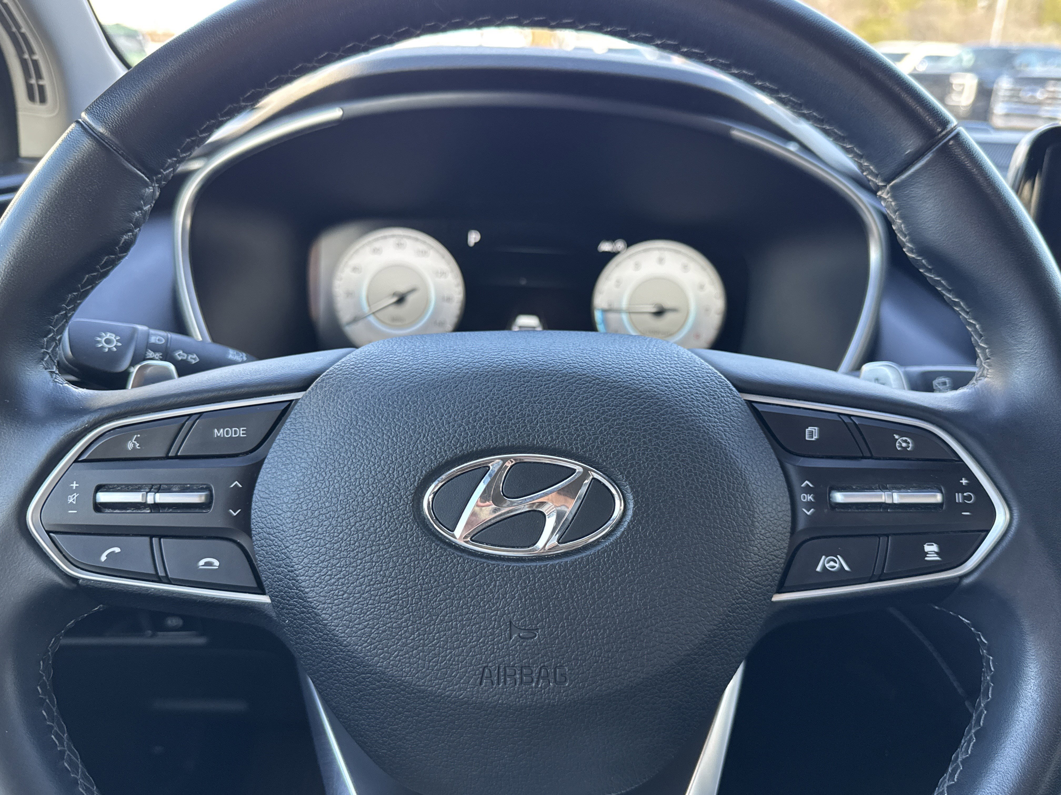 Used 2020 Hyundai Santa Fe Limited image 16