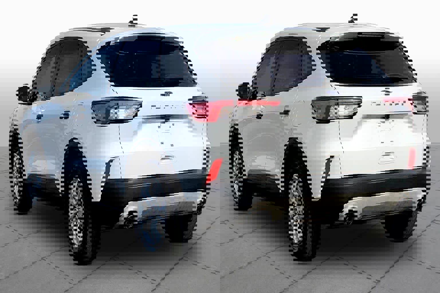 Certified 2022 Ford Escape S FWD image 2