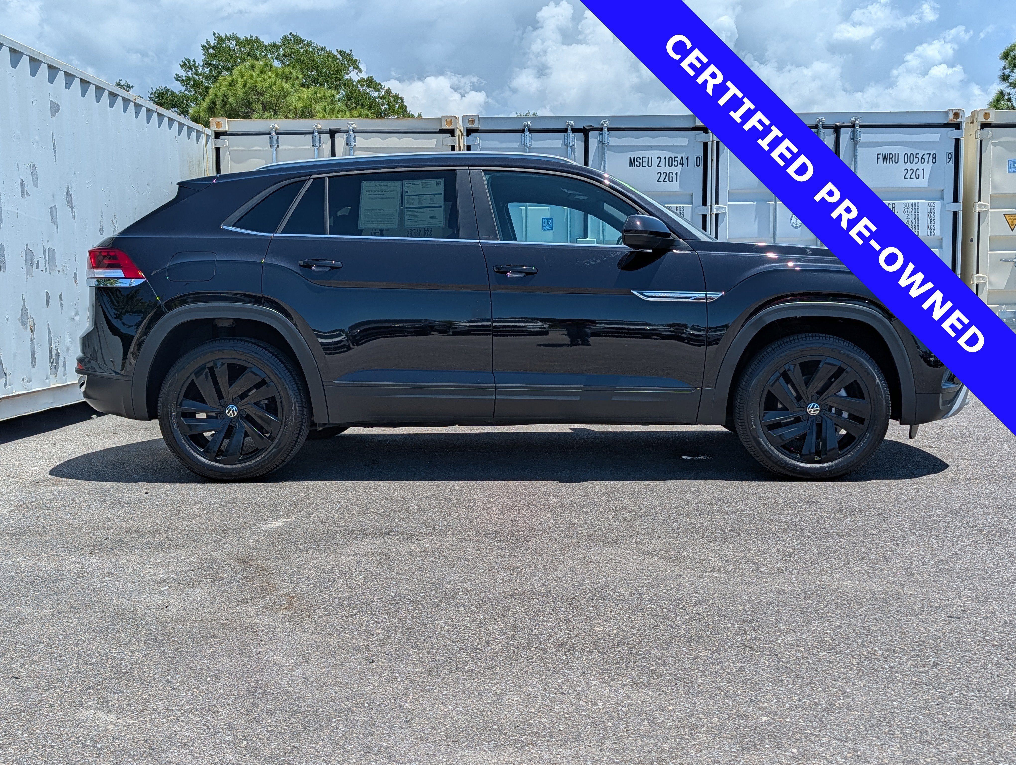 Used 2021 Volkswagen Atlas Cross Sport SE FWD image 5