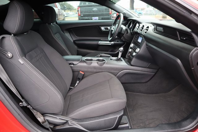 Certified 2021 Ford Mustang Coupe image 16