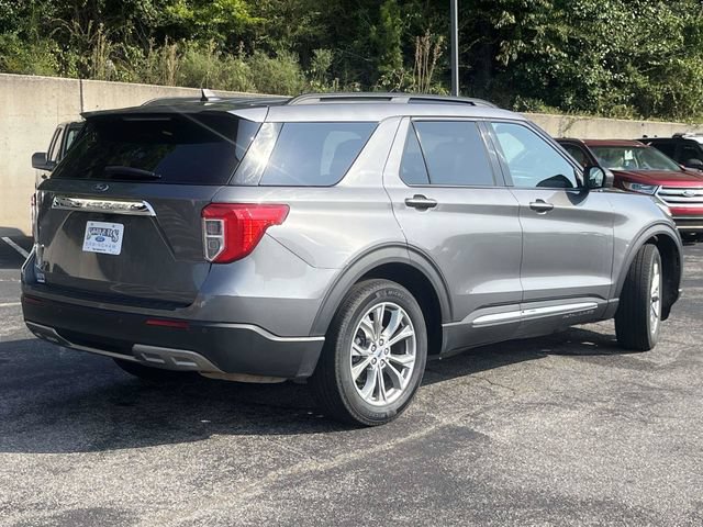 Certified 2023 Ford Explorer XLT w/ Equipment Group 202A RWD image 3