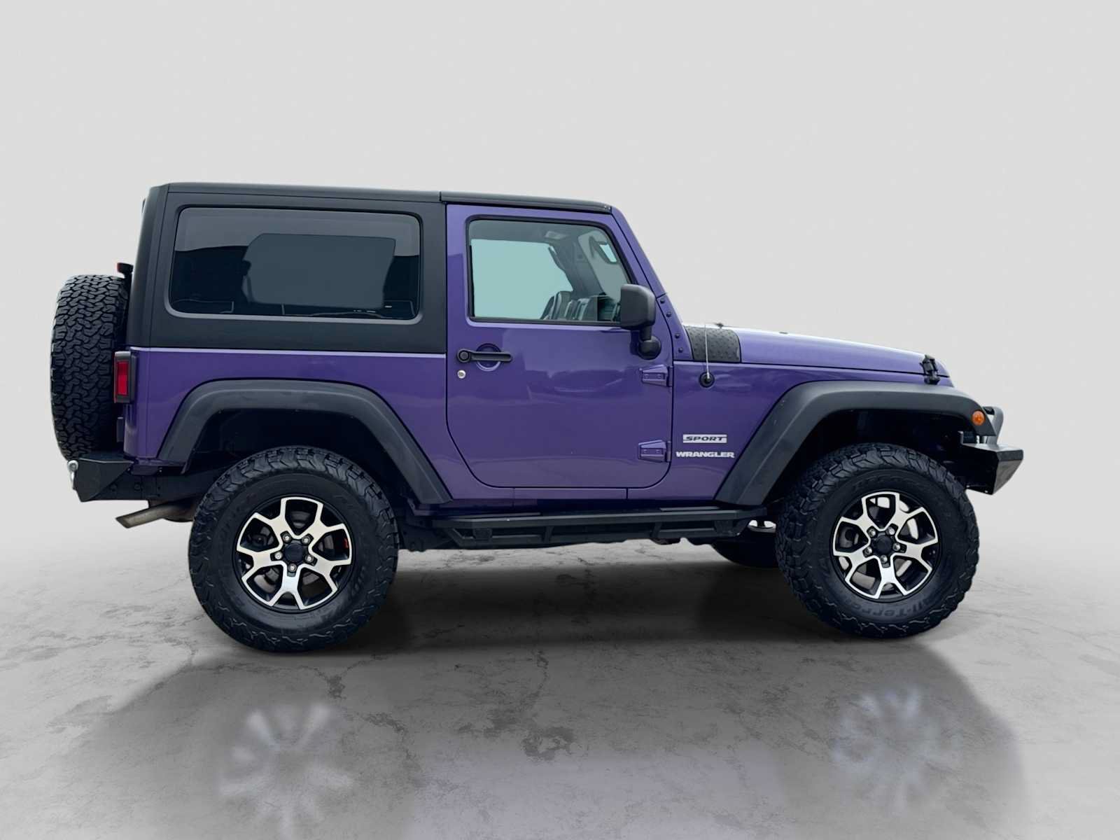 Used 2017 Jeep Wrangler Sport w/ Quick Order Package 24S AWD/4WD image 7