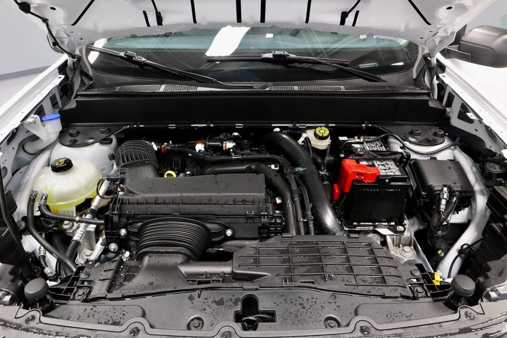 Certified 2025 Ford Maverick XLT w/ Equipment Group 302A image 17