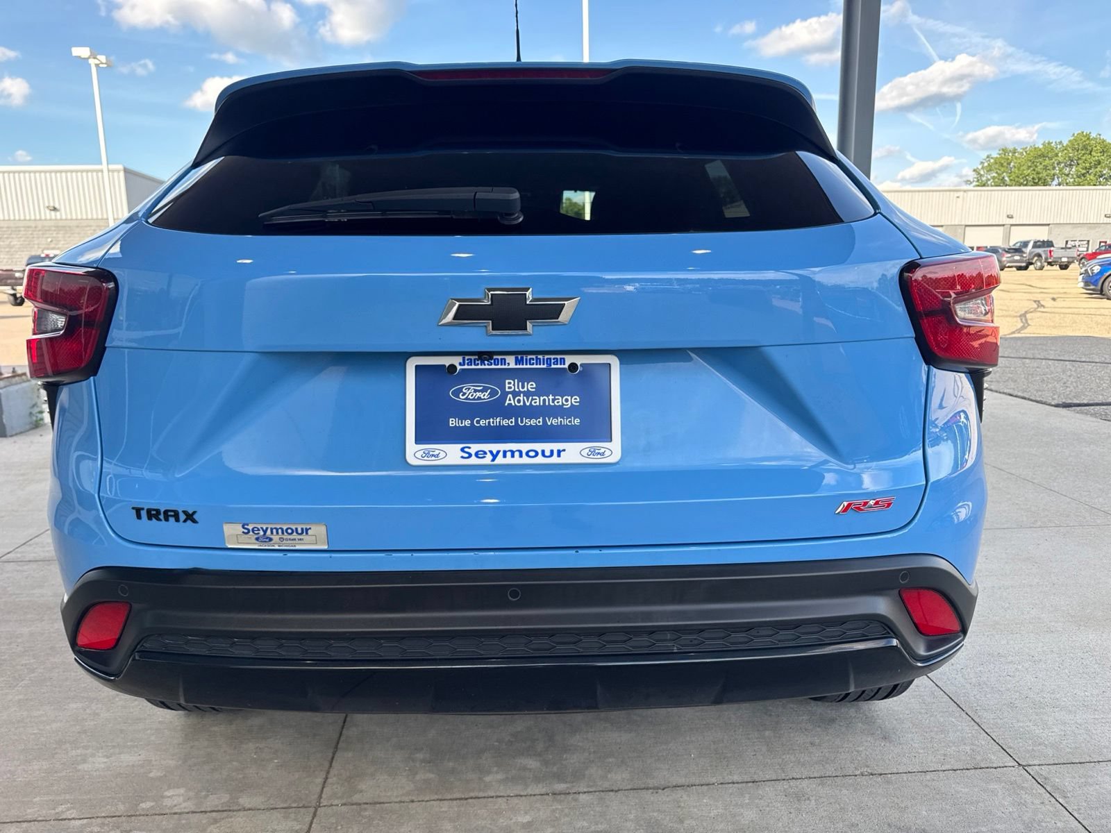 Used 2024 Chevrolet Trax RS w/ Driver Confidence Package FWD image 6