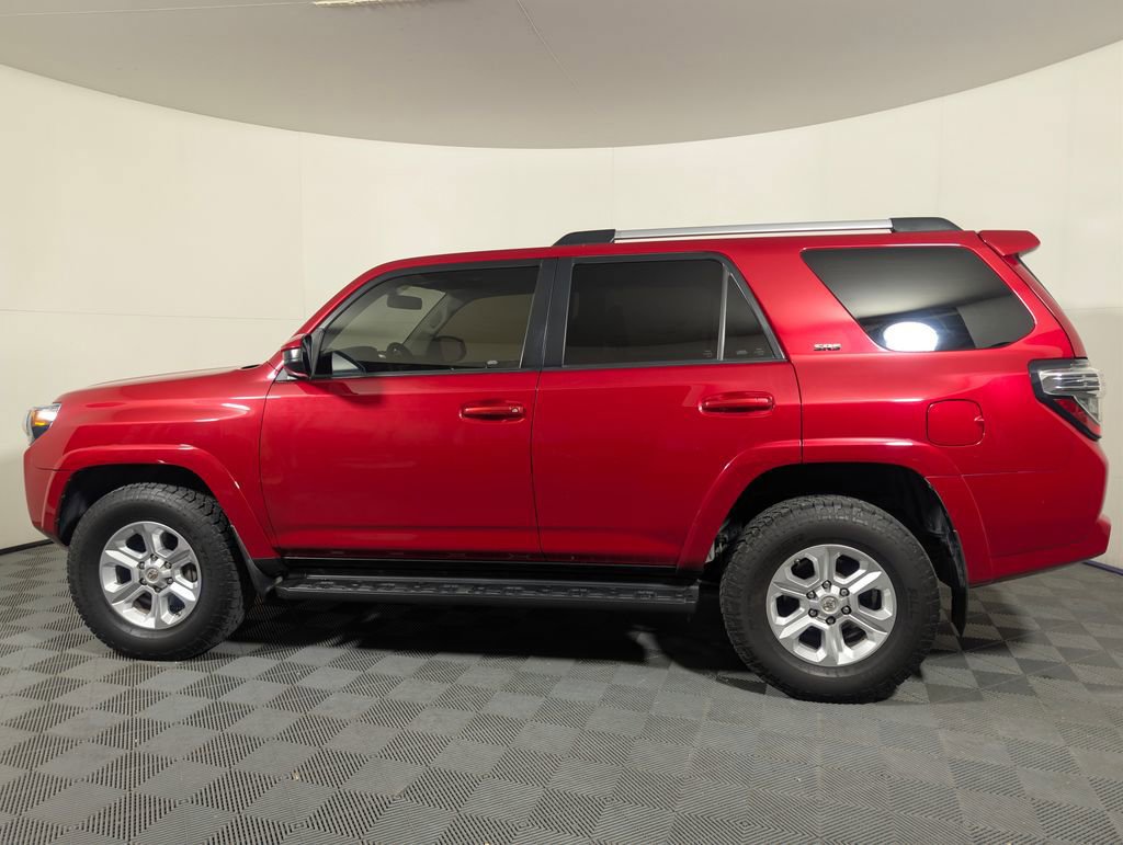 Used 2019 Toyota 4Runner SR5 image 2