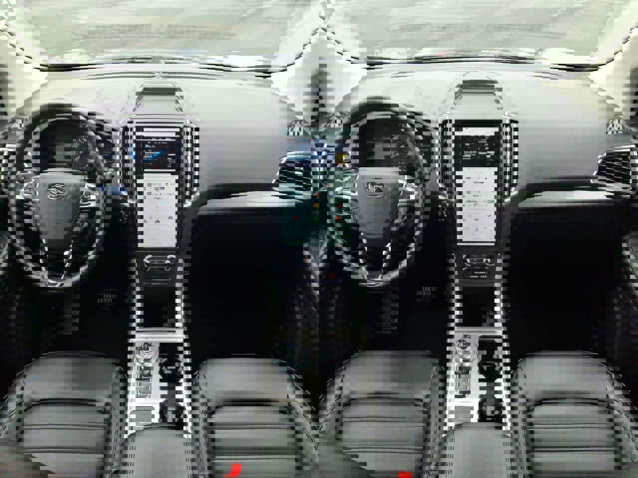 Certified 2024 Ford Edge SEL image 10