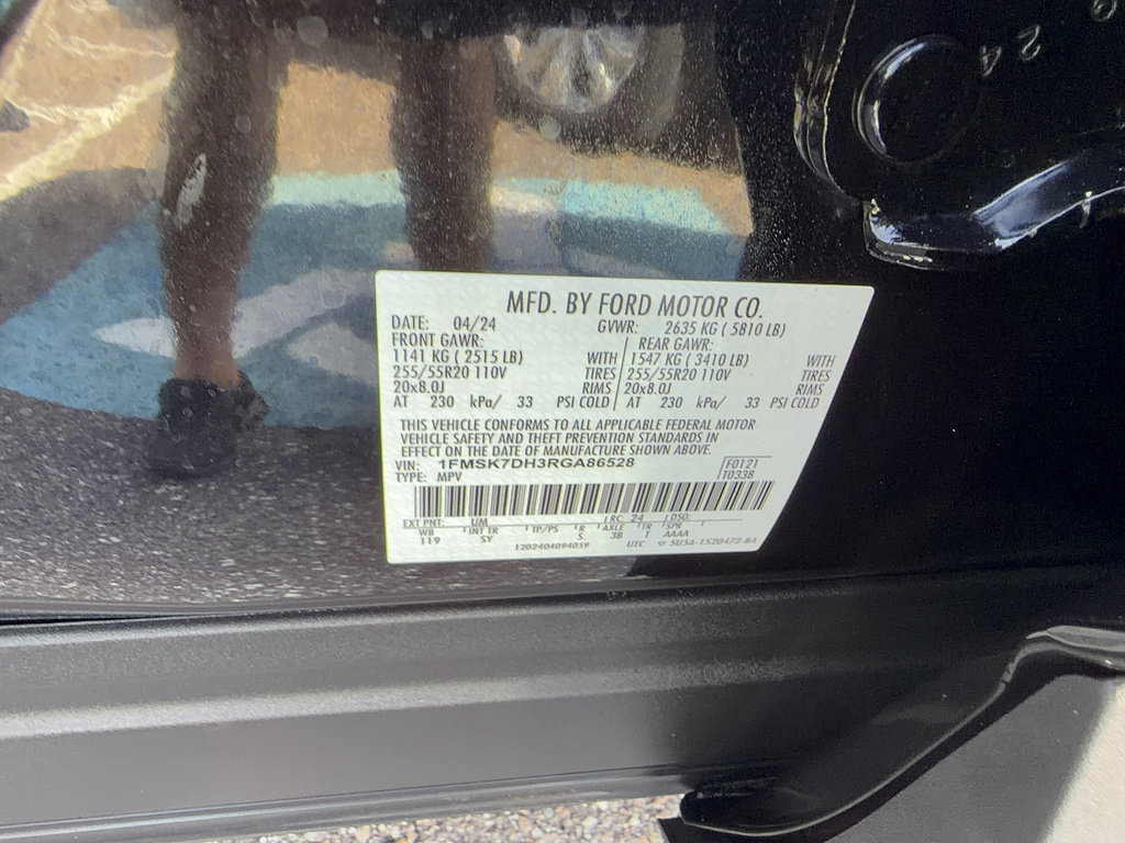 Certified 2024 Ford Explorer XLT w/ Equipment Group 202A RWD image 33