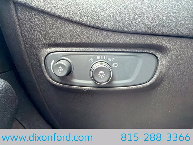 Used 2024 Chevrolet Equinox LT w/ LPO, Floor Liner Package FWD image 18
