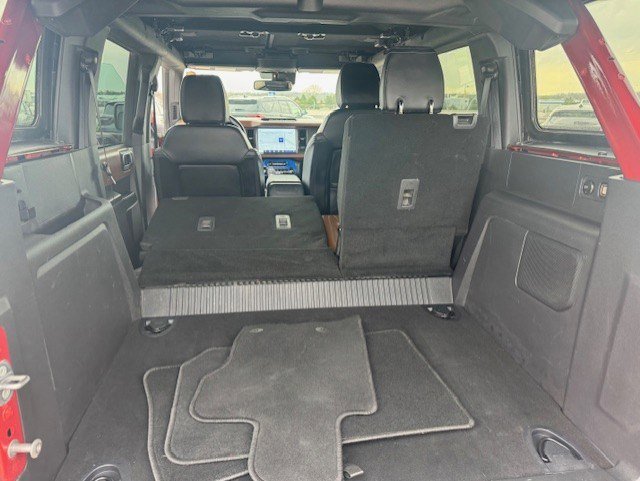 Certified 2024 Ford Bronco Outer Banks w/ Sasquatch Package image 27