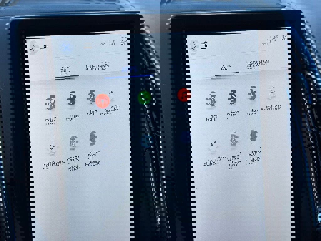 Certified 2022 Ford Edge ST image 16