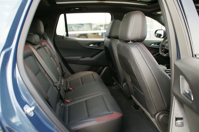 Used 2025 Chevrolet Equinox RS w/ Safety and Technology Package image 34