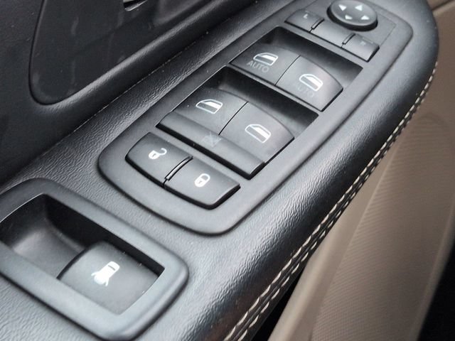 Used 2018 Dodge Grand Caravan SXT FWD image 21