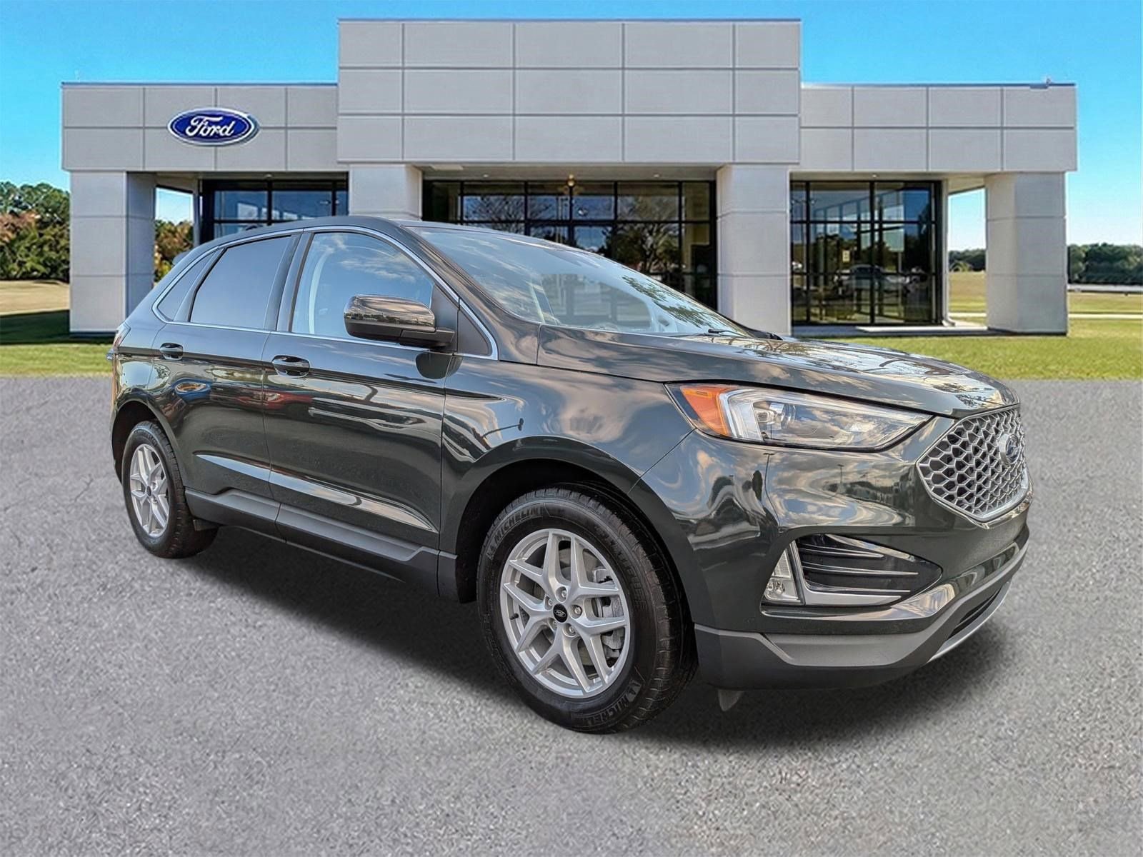 Certified 2024 Ford Edge SEL w/ Convenience Package image 8