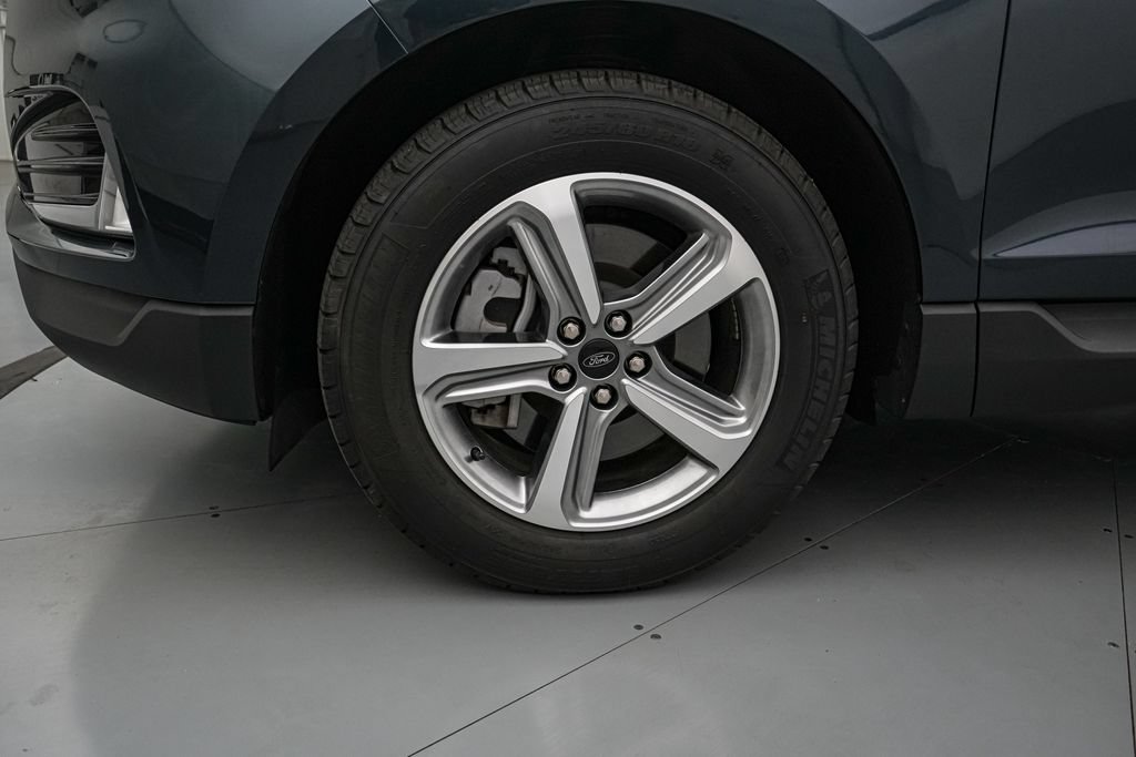 Certified 2023 Ford Edge SEL w/ Convenience Package AWD/4WD image 10