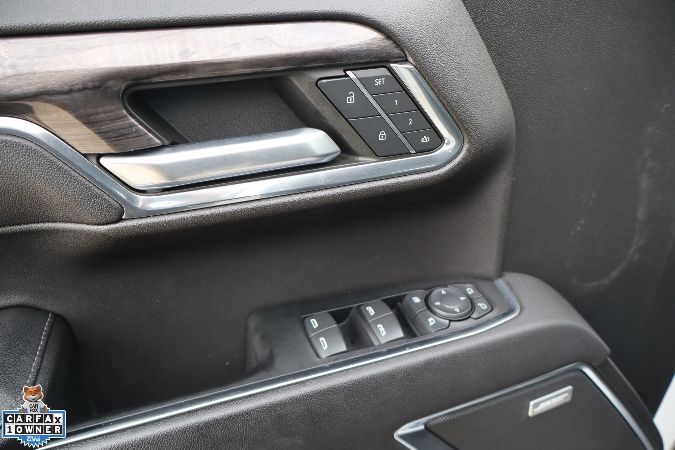 Used 2023 Chevrolet Silverado 1500 LTZ AWD/4WD image 13