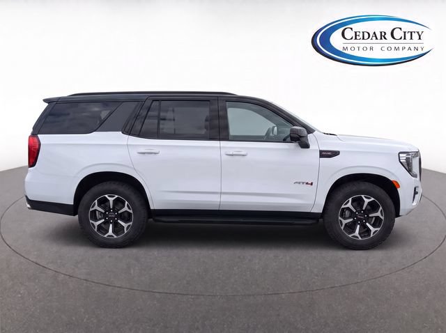 Used 2025 GMC Yukon XL AT4 w/ AT4 Premium Package AWD/4WD image 8