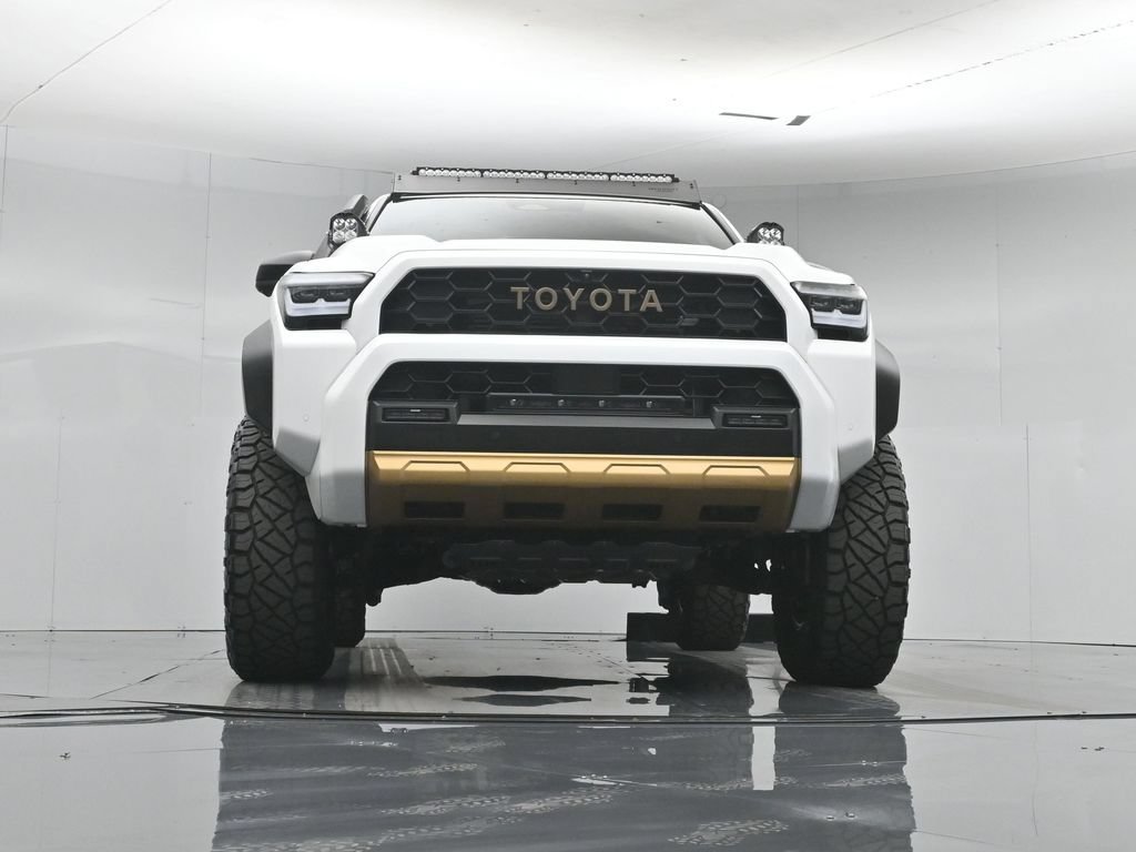 Used 2025 Toyota 4Runner Trailhunter AWD/4WD image 55