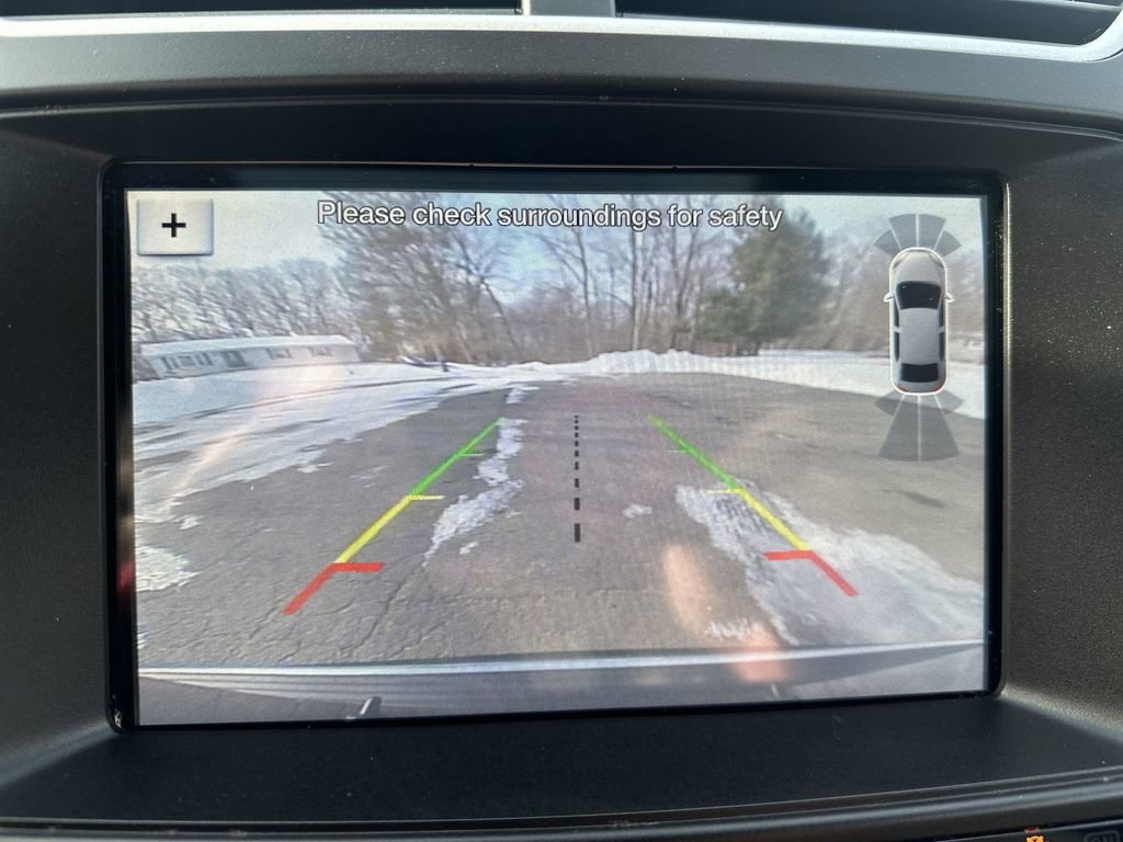 Certified 2018 Ford Explorer XLT w/ Equipment Group 202A image 17