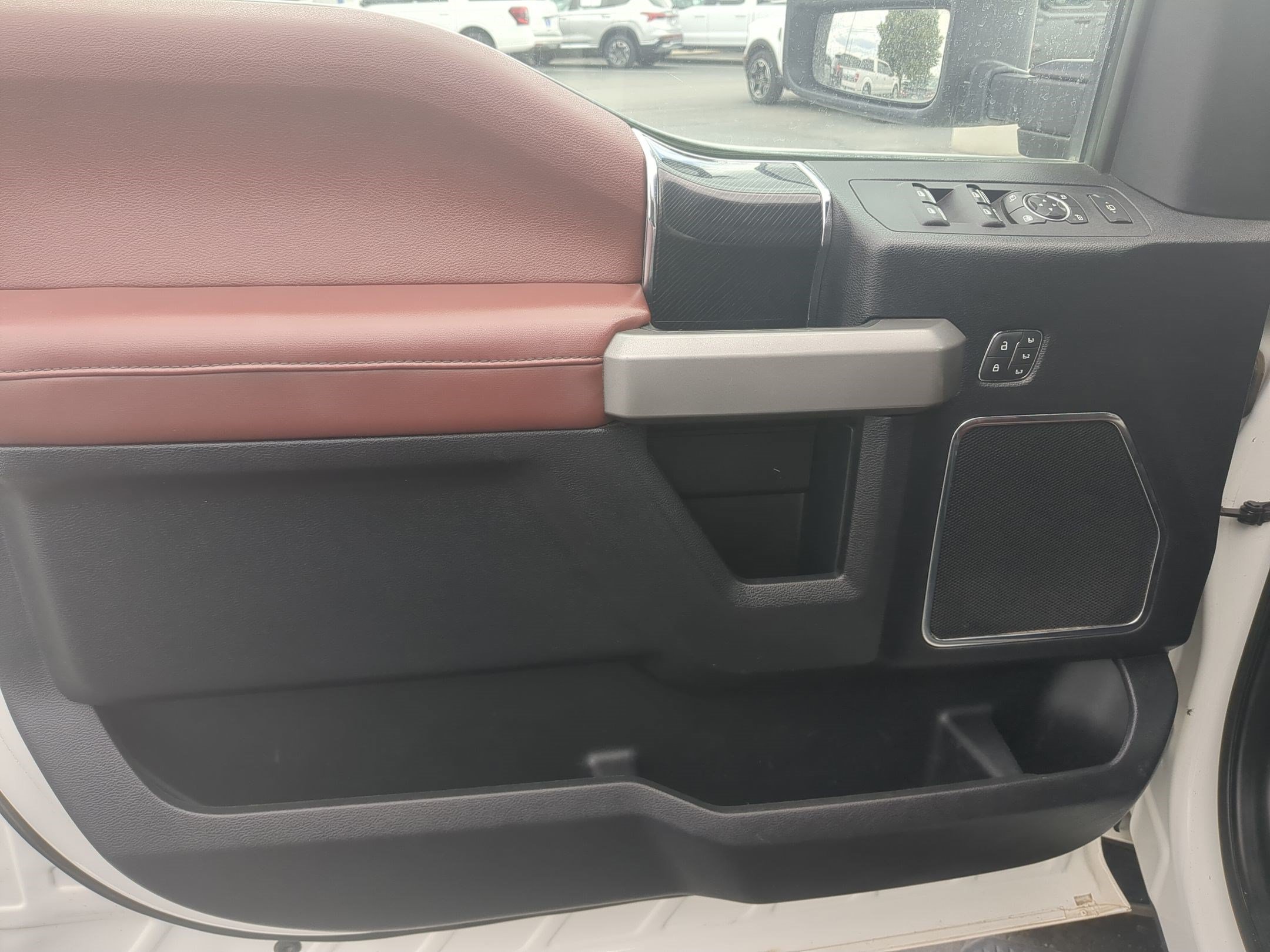Certified 2021 Ford F350 Platinum AWD/4WD image 15