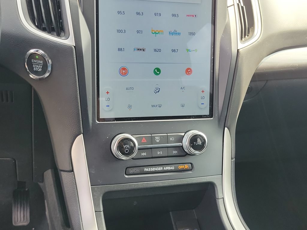 Certified 2024 Ford Edge SE AWD/4WD image 28