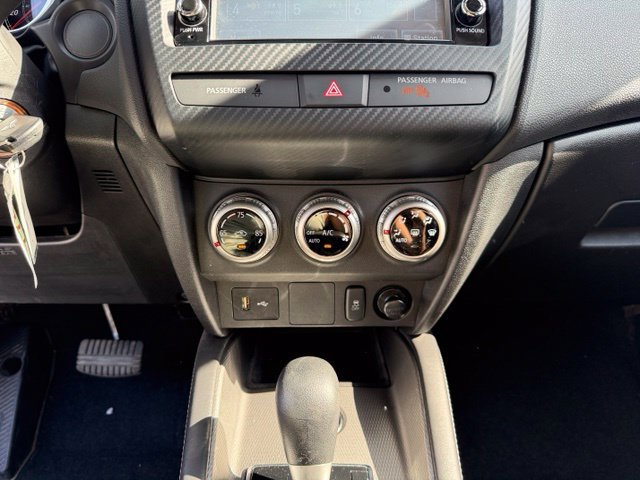 Used 2025 Mitsubishi Outlander Sport AWD image 17