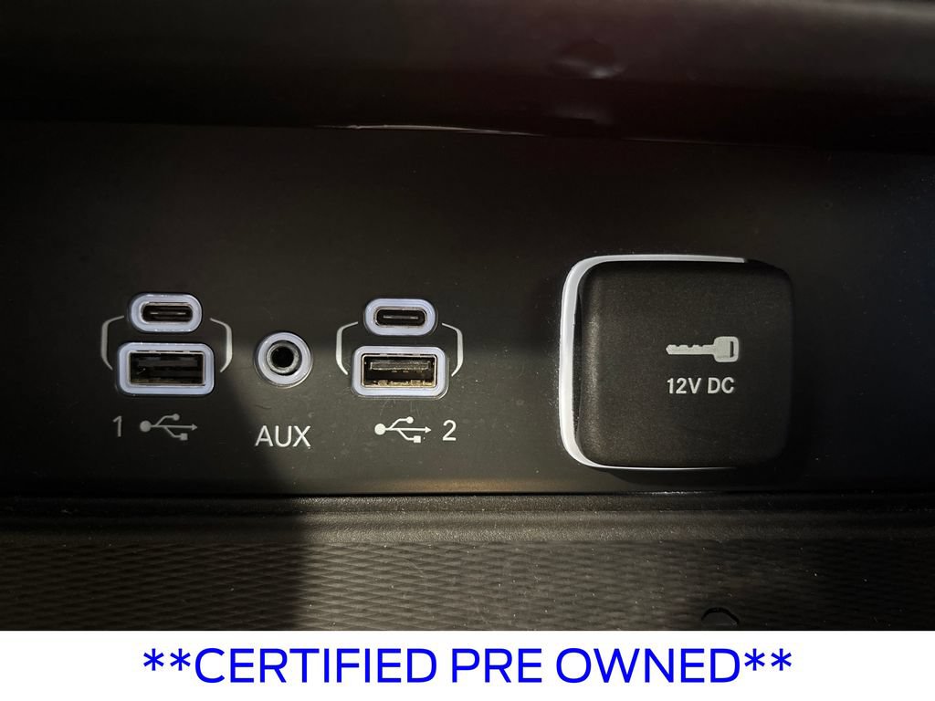 Used 2024 Jeep Grand Cherokee Altitude RWD image 30