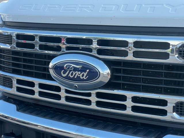 Certified 2025 Ford F350 XLT w/ Tremor Off-Road Package AWD/4WD image 37
