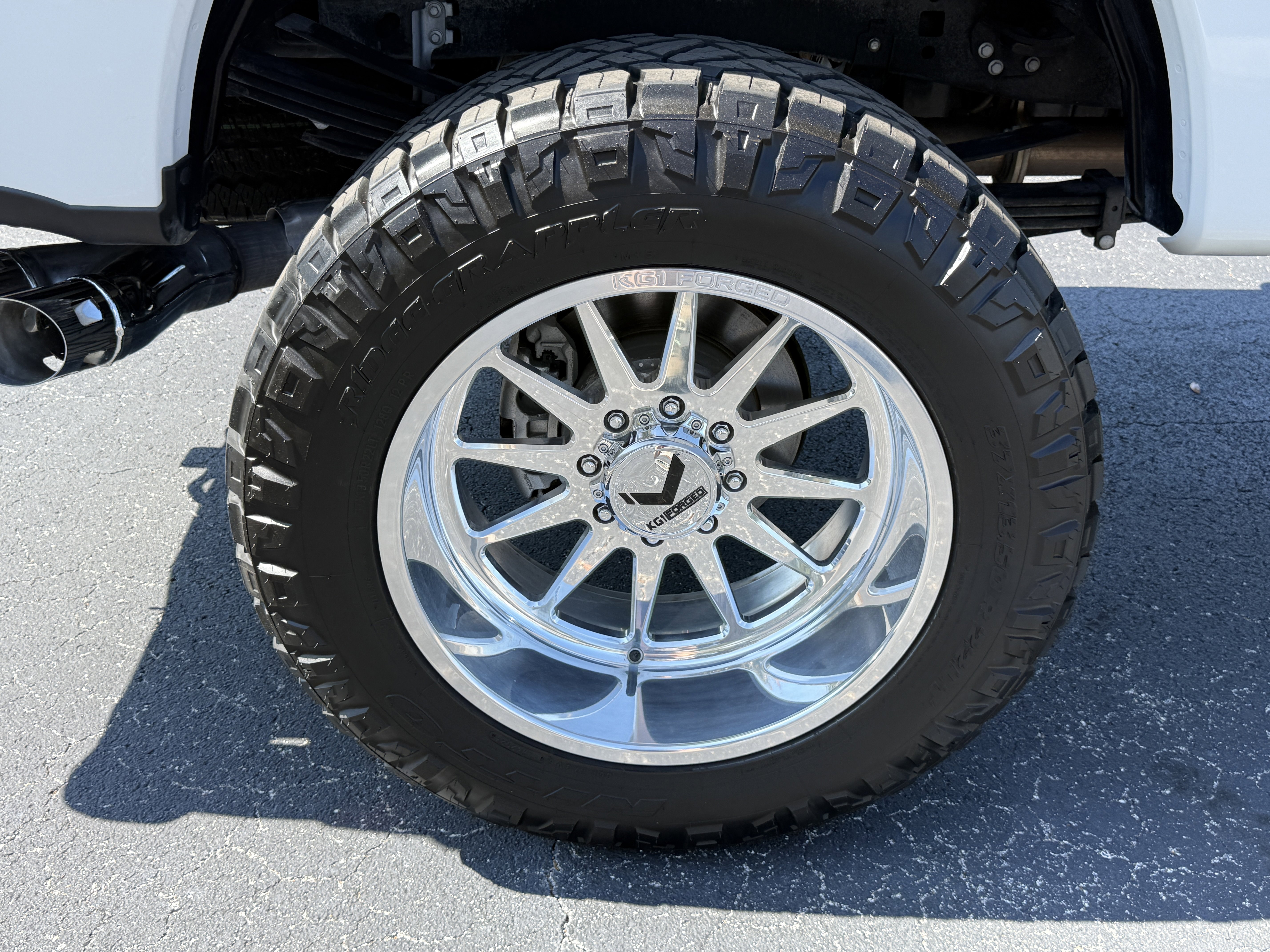 Certified 2024 Ford F350 Limited AWD/4WD image 31