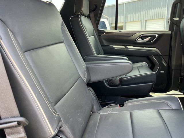 Used 2023 GMC Yukon SLT AWD/4WD image 28