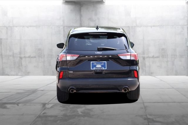 Certified 2022 Ford Escape SE w/ SE Sport Appearance Package FWD image 6